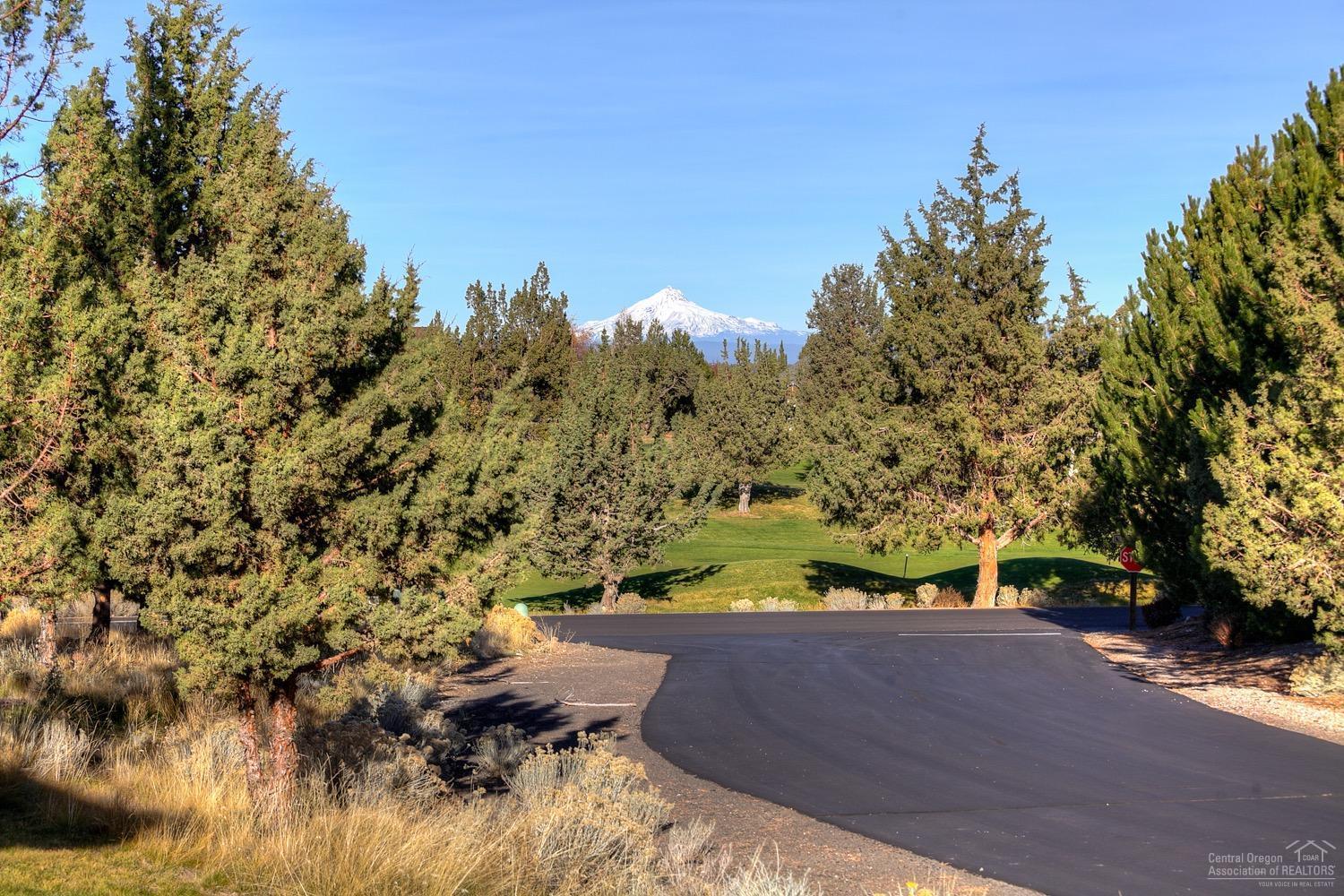 Eagle Crest - Residential