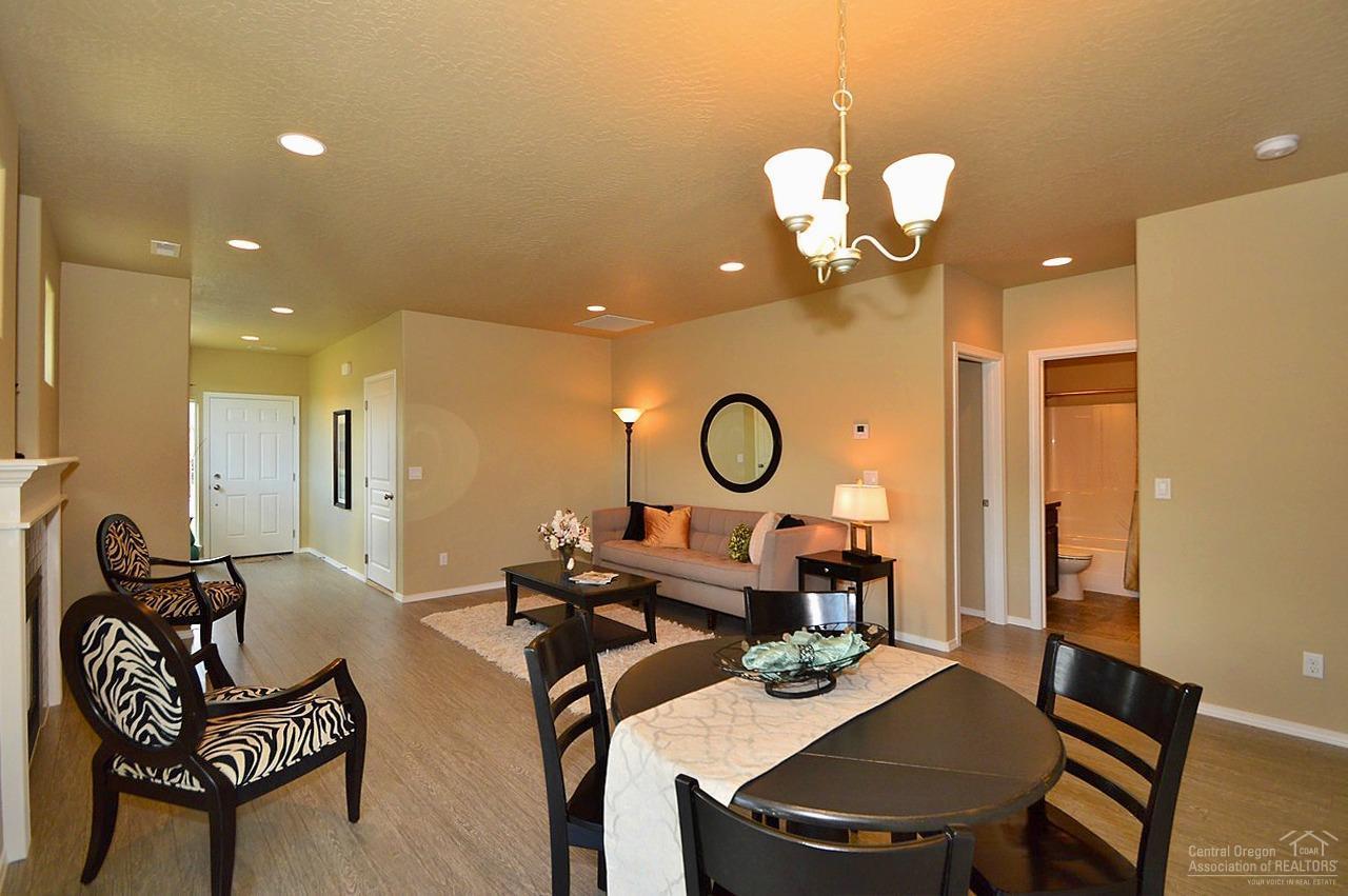 Maple Meadows - Residential