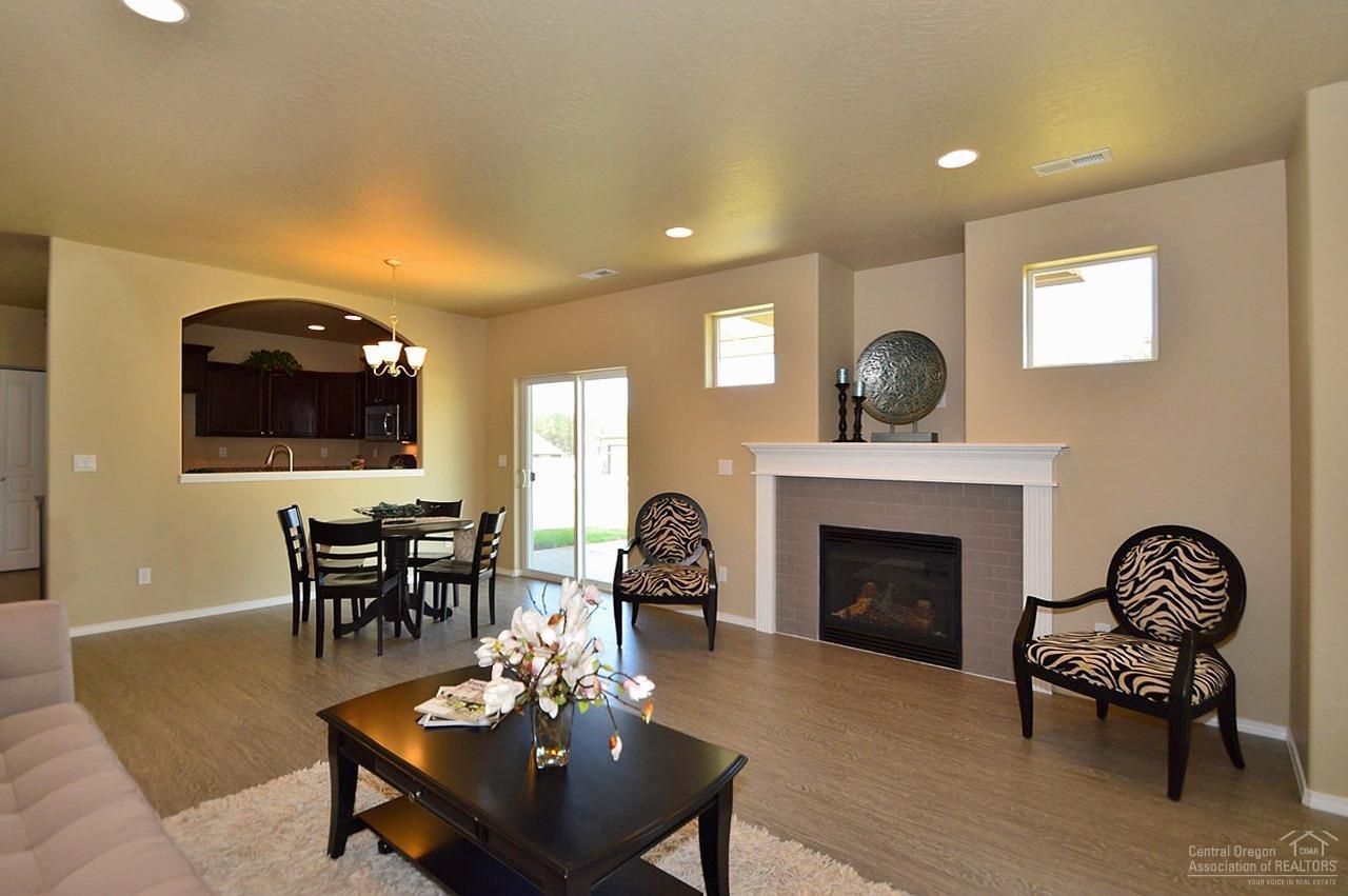 Maple Meadows - Residential