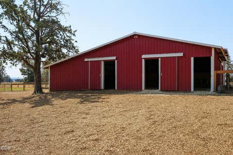 Tiny photo for 69175 Holmes Road, Sisters, OR 97759 (MLS # 220225624)