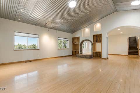 Tiny photo for 69175 Holmes Road, Sisters, OR 97759 (MLS # 220225624)