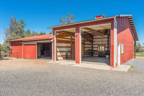Tiny photo for 69175 Holmes Road, Sisters, OR 97759 (MLS # 220225624)