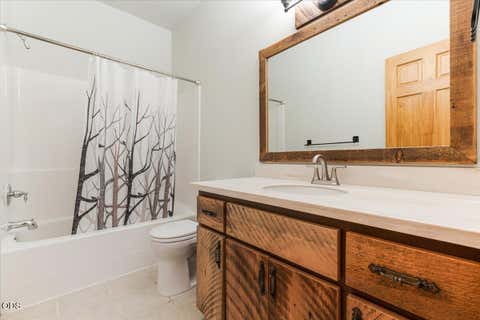 Tiny photo for 69175 Holmes Road, Sisters, OR 97759 (MLS # 220225624)