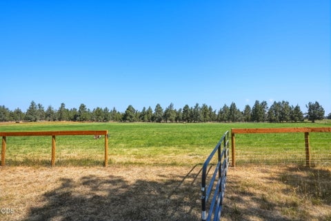 Tiny photo for 69175 Holmes Road, Sisters, OR 97759 (MLS # 220225624)