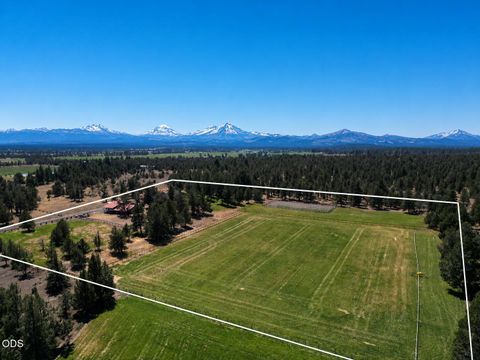 Tiny photo for 69175 Holmes Road, Sisters, OR 97759 (MLS # 220225624)