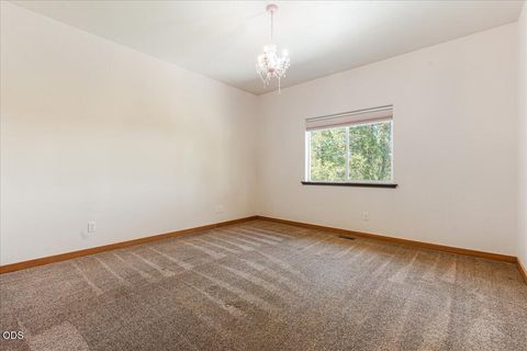 Tiny photo for 69175 Holmes Road, Sisters, OR 97759 (MLS # 220225624)
