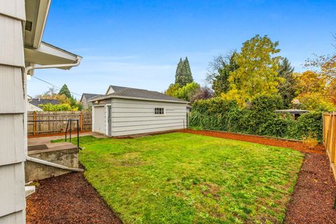 Tiny photo for 1245 Park Avenue NE, Salem, OR 97301 (MLS # 220211581)