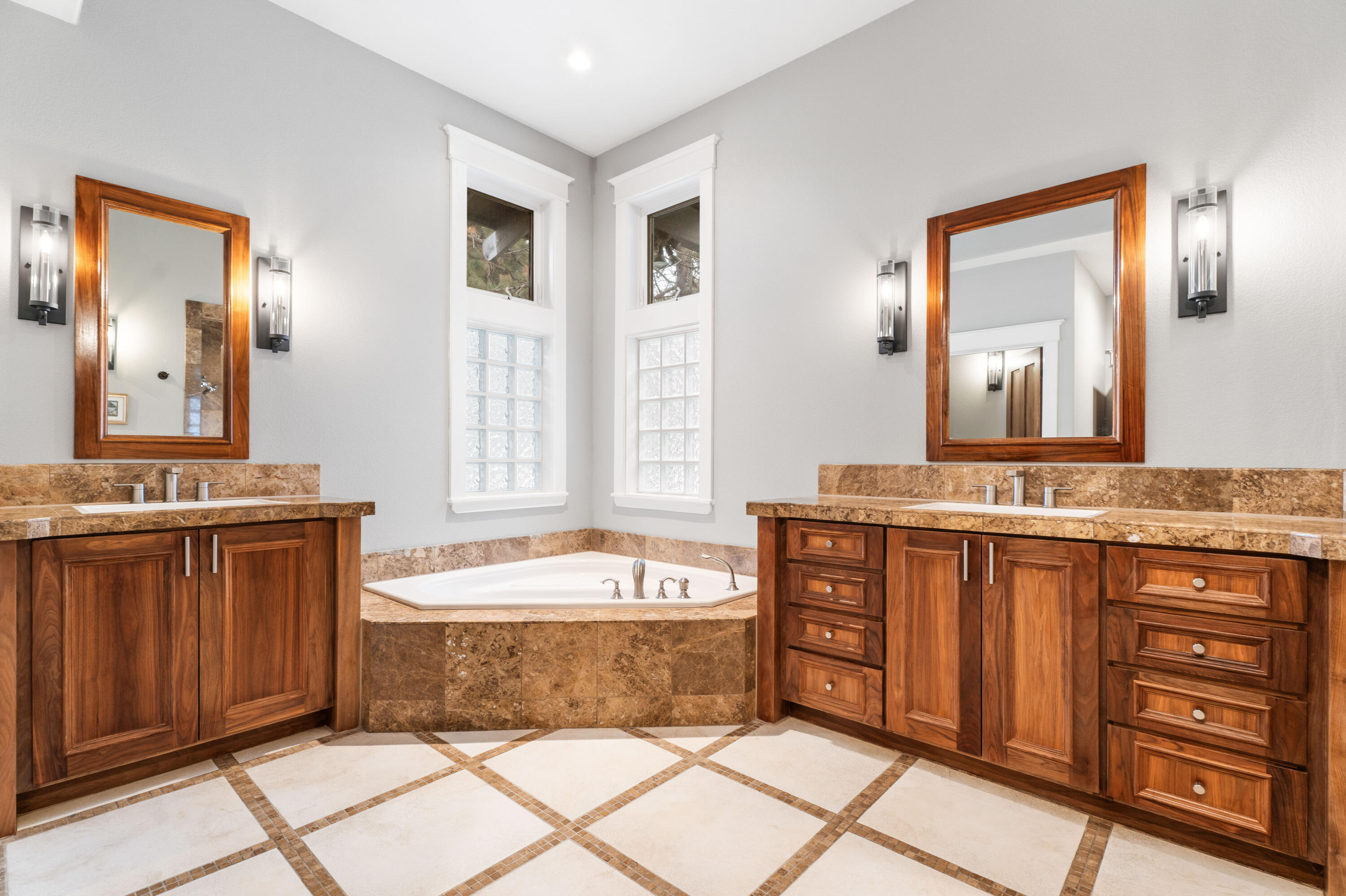 Awbrey Village - Residential