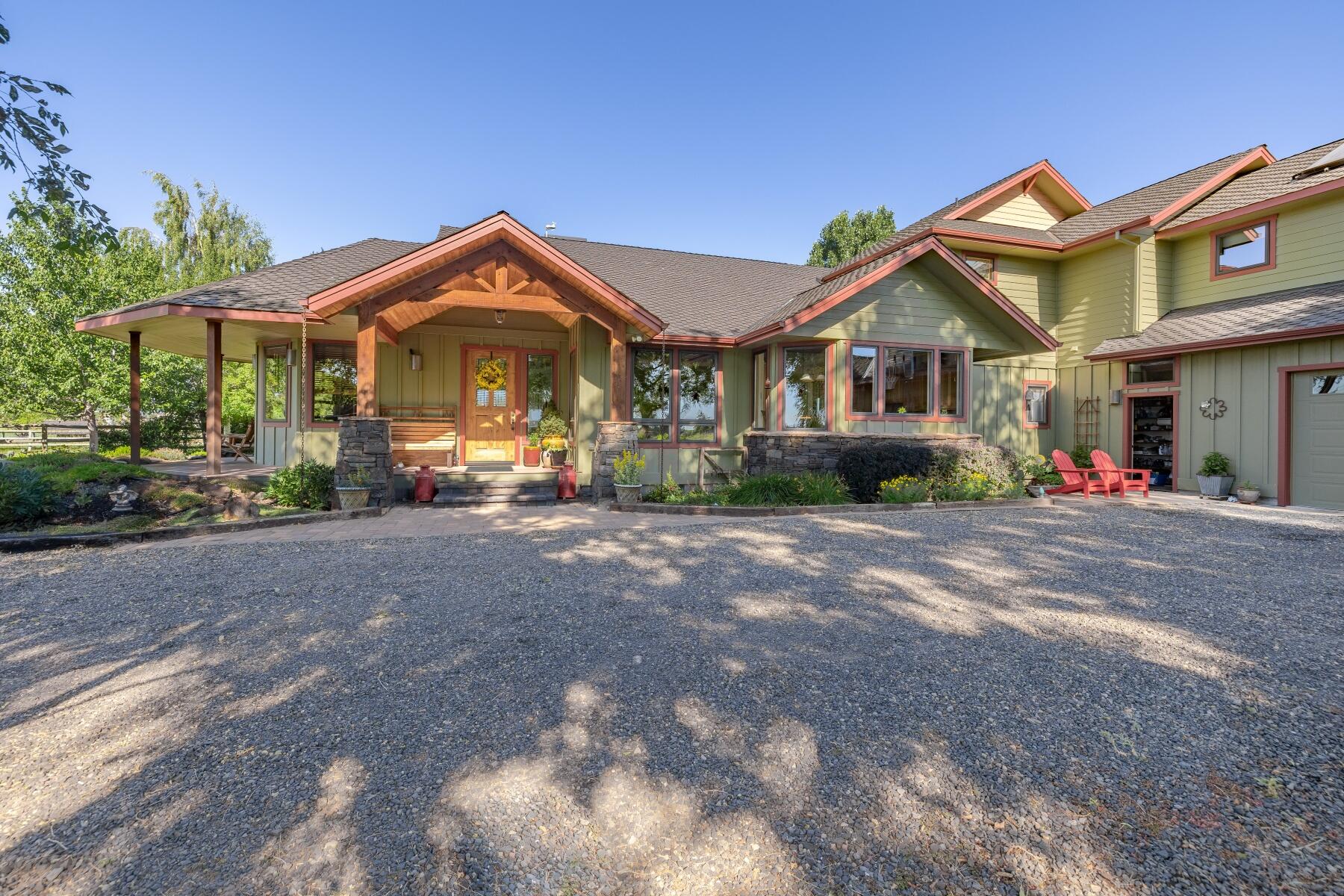 66255 White Rock Loop