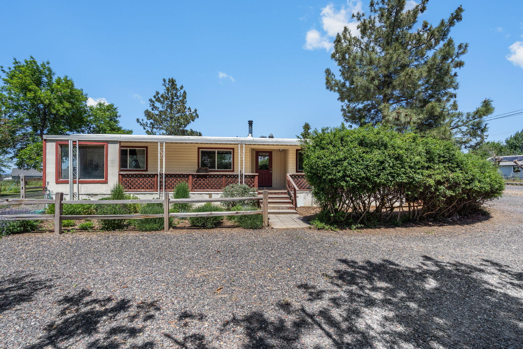 8543 15th Street