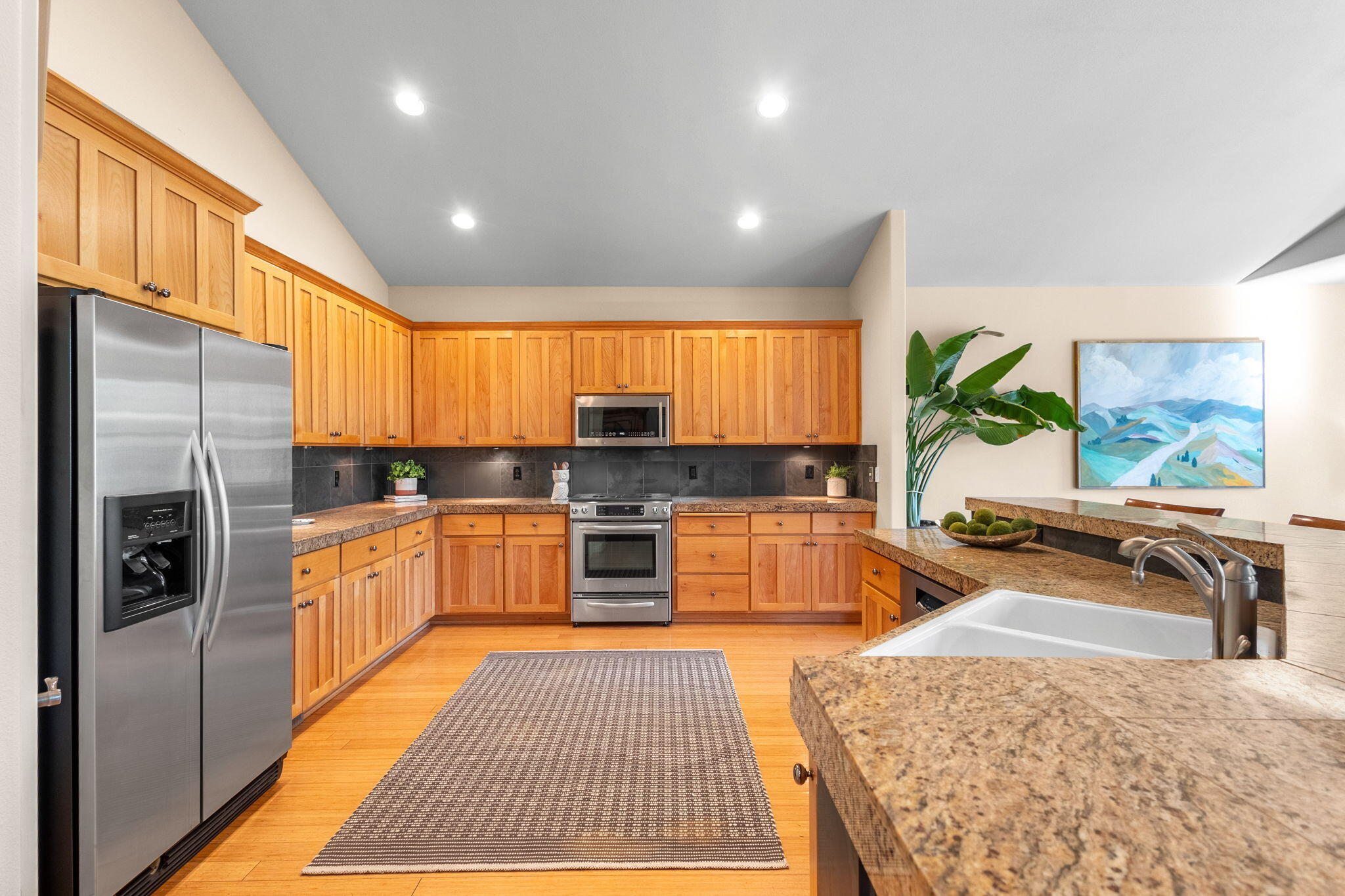 Broken Top - Residential