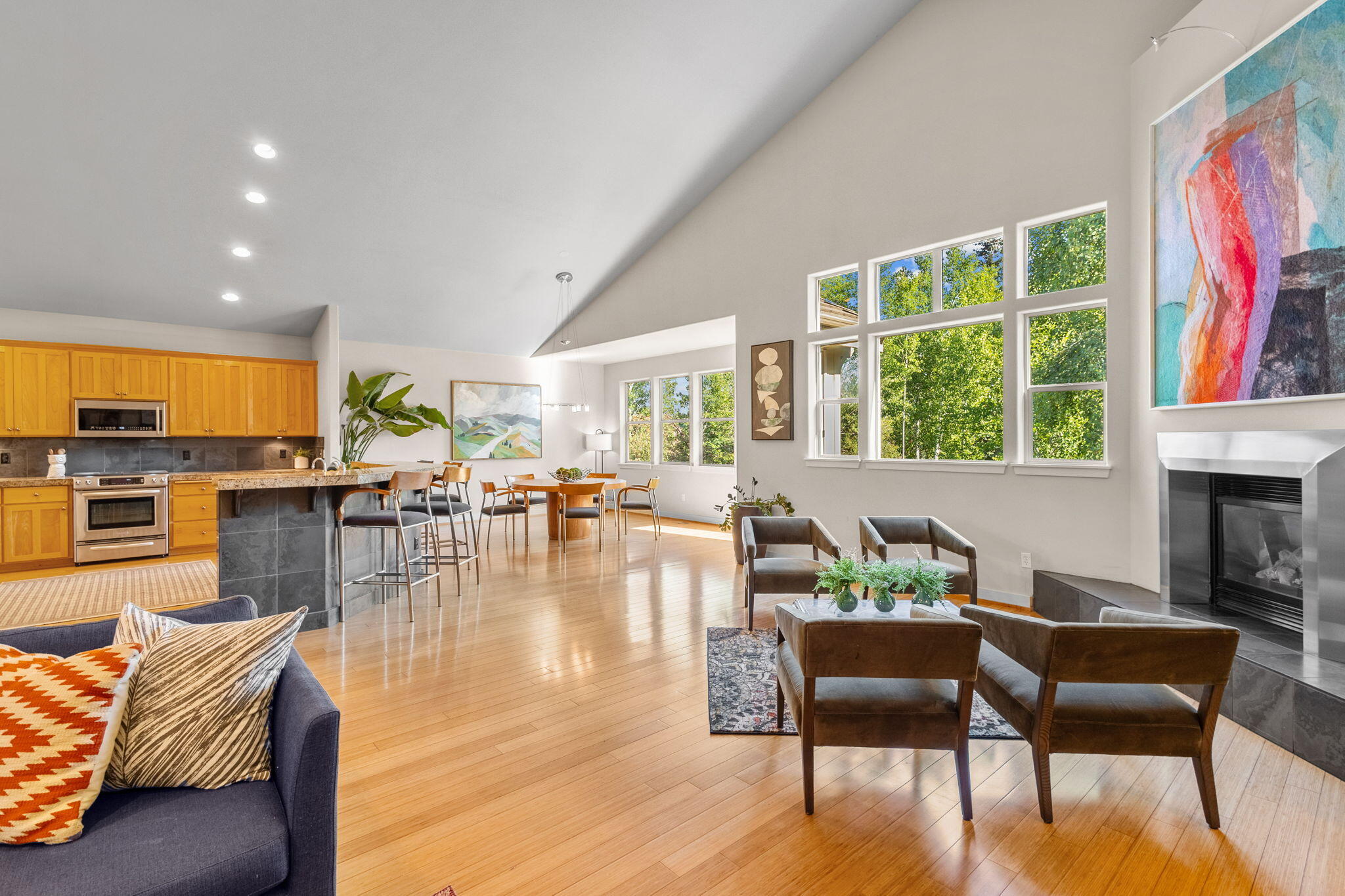 Broken Top - Residential