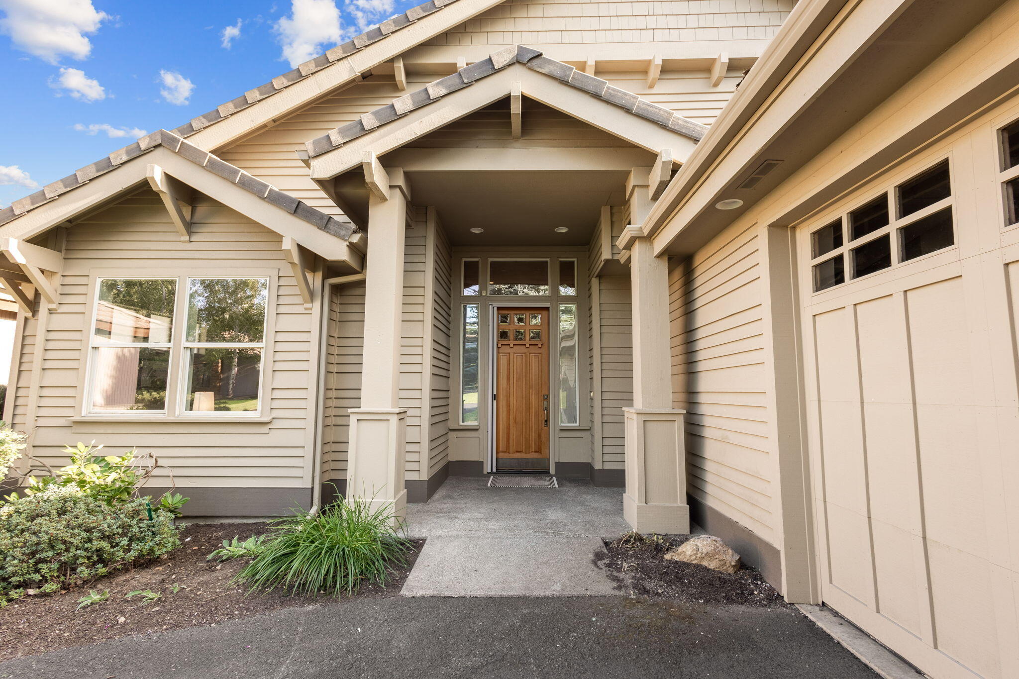 Broken Top - Residential