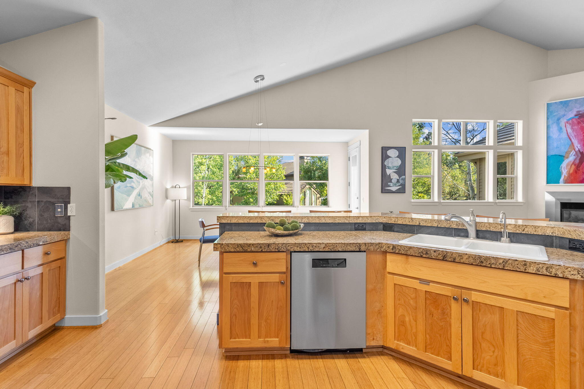 Broken Top - Residential