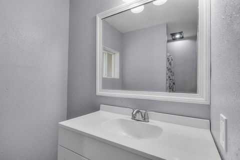 Tiny photo for 50817 Fawn Loop, La Pine, OR 97739 (MLS # 220210047)