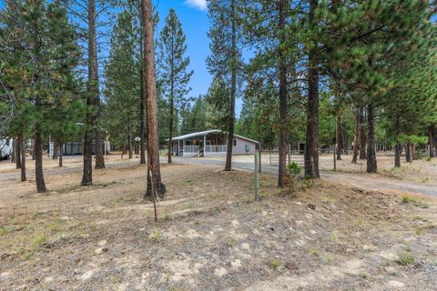 Tiny photo for 50817 Fawn Loop, La Pine, OR 97739 (MLS # 220210047)