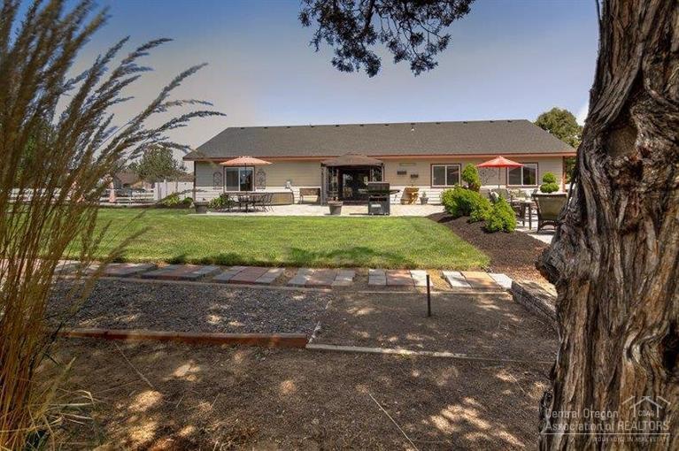 Angus Acres - Residential