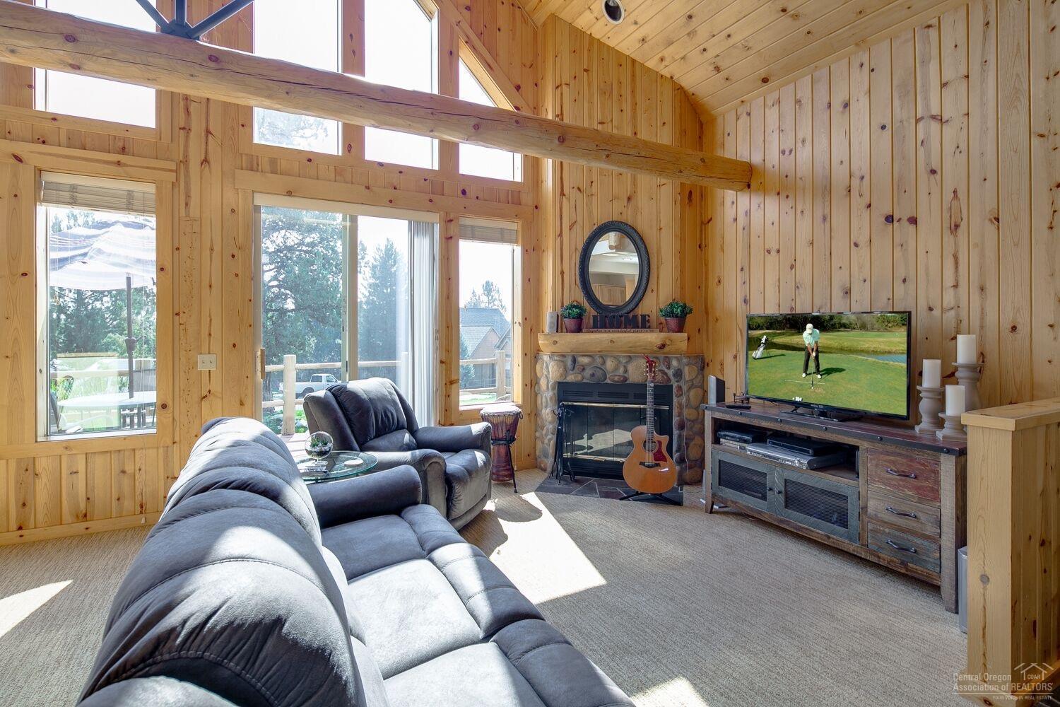 Eagle Crest - Residential