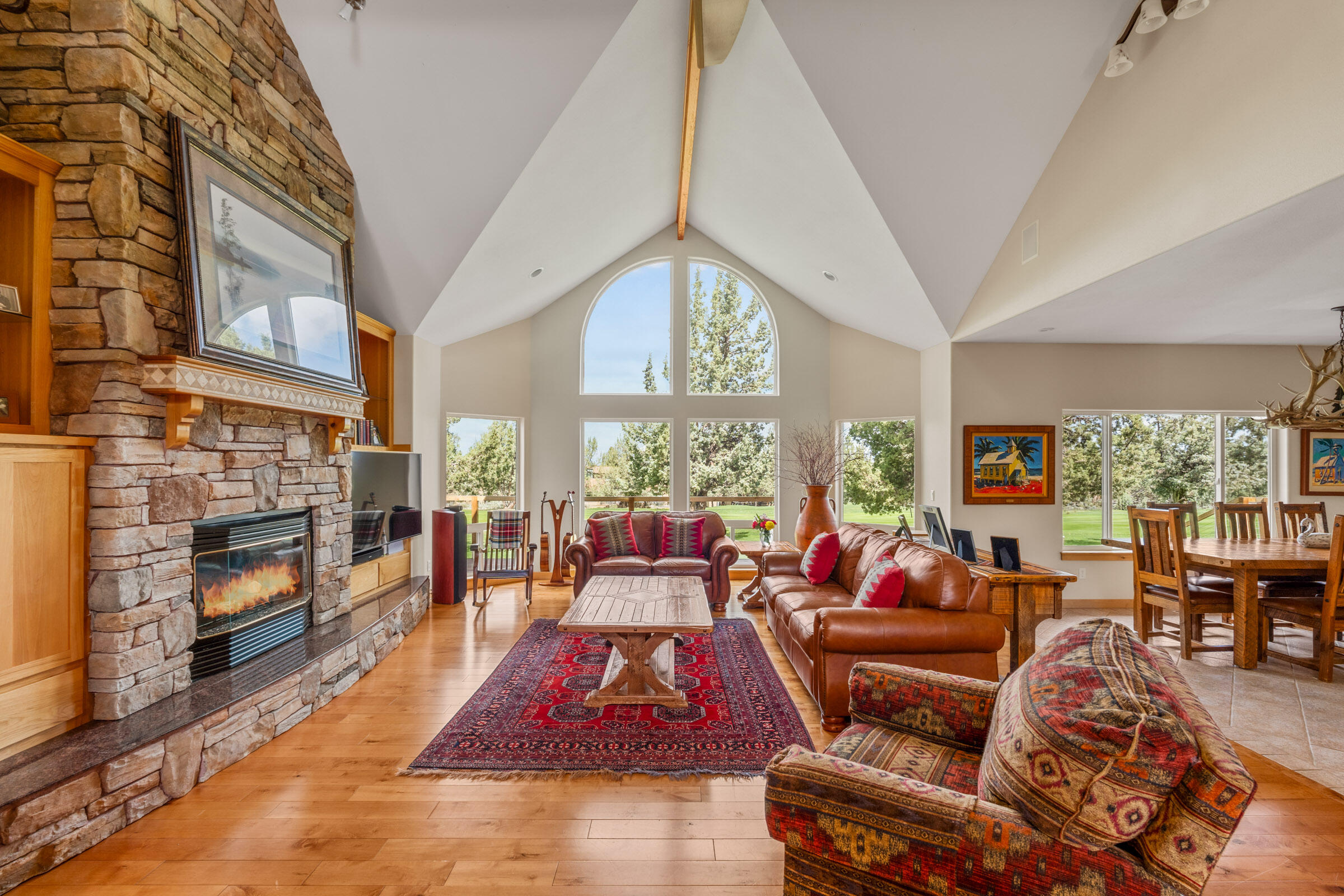 1953 Kingfisher Circle