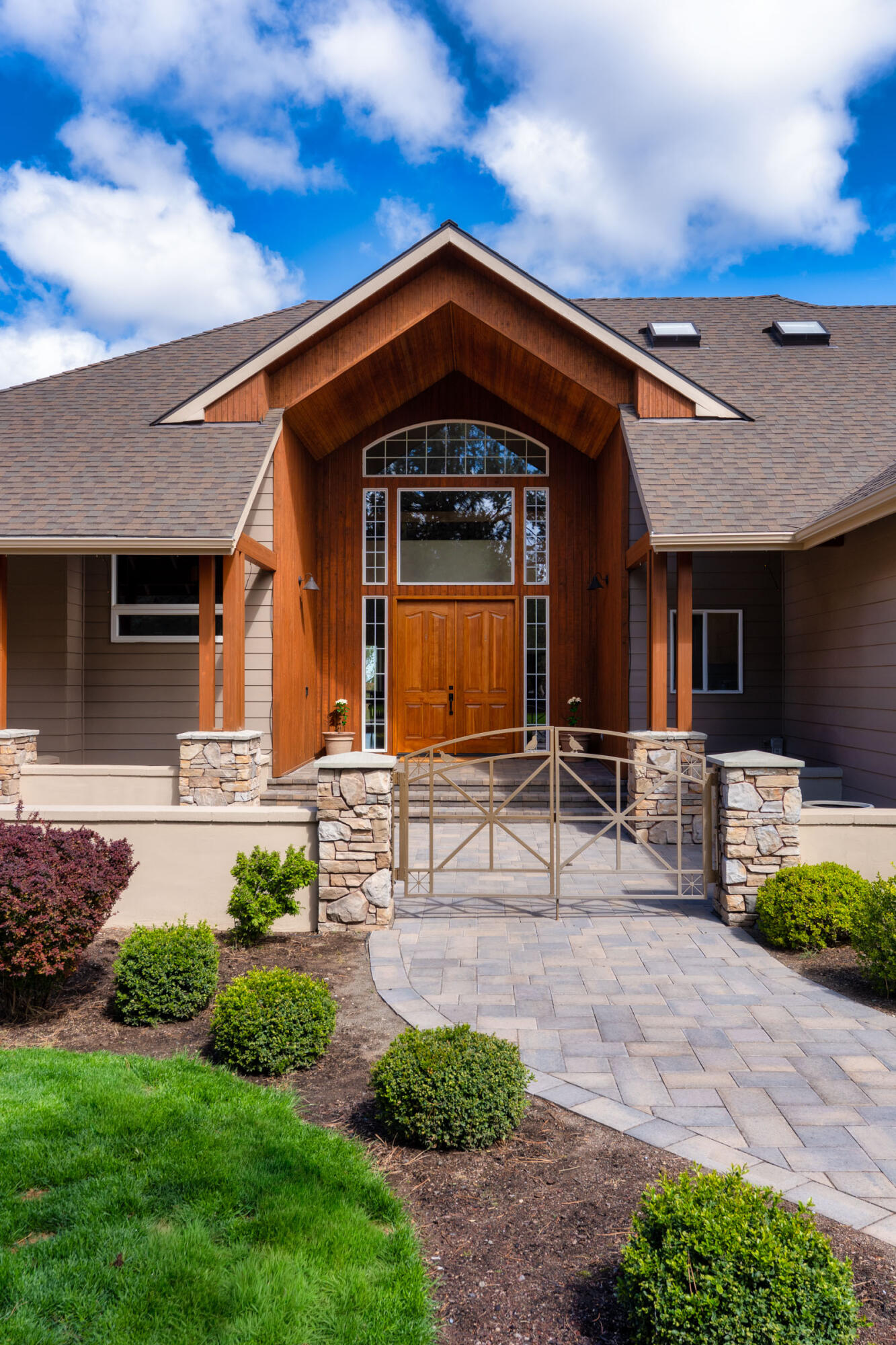 1953 Kingfisher Circle