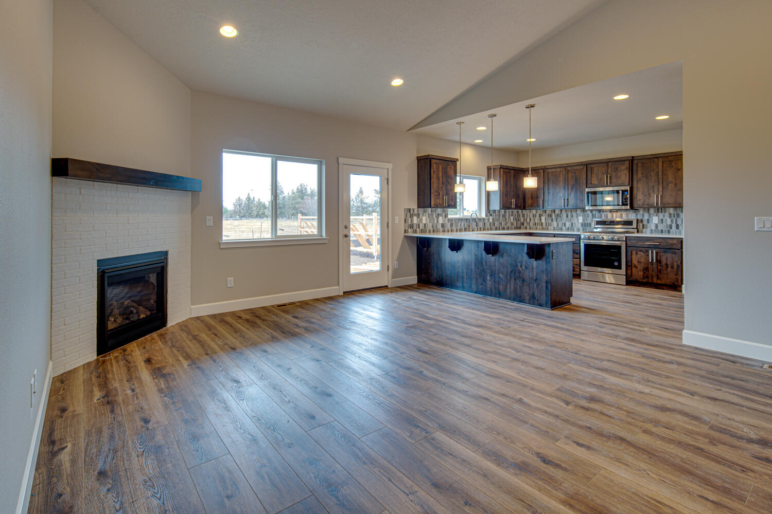 Josie Meadows - Residential