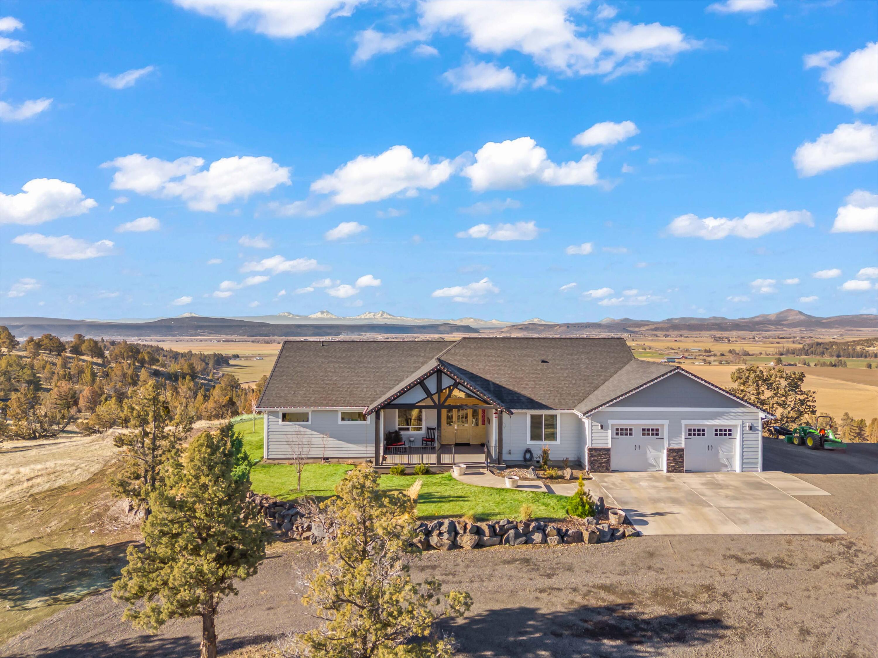 5582 N McKay Road