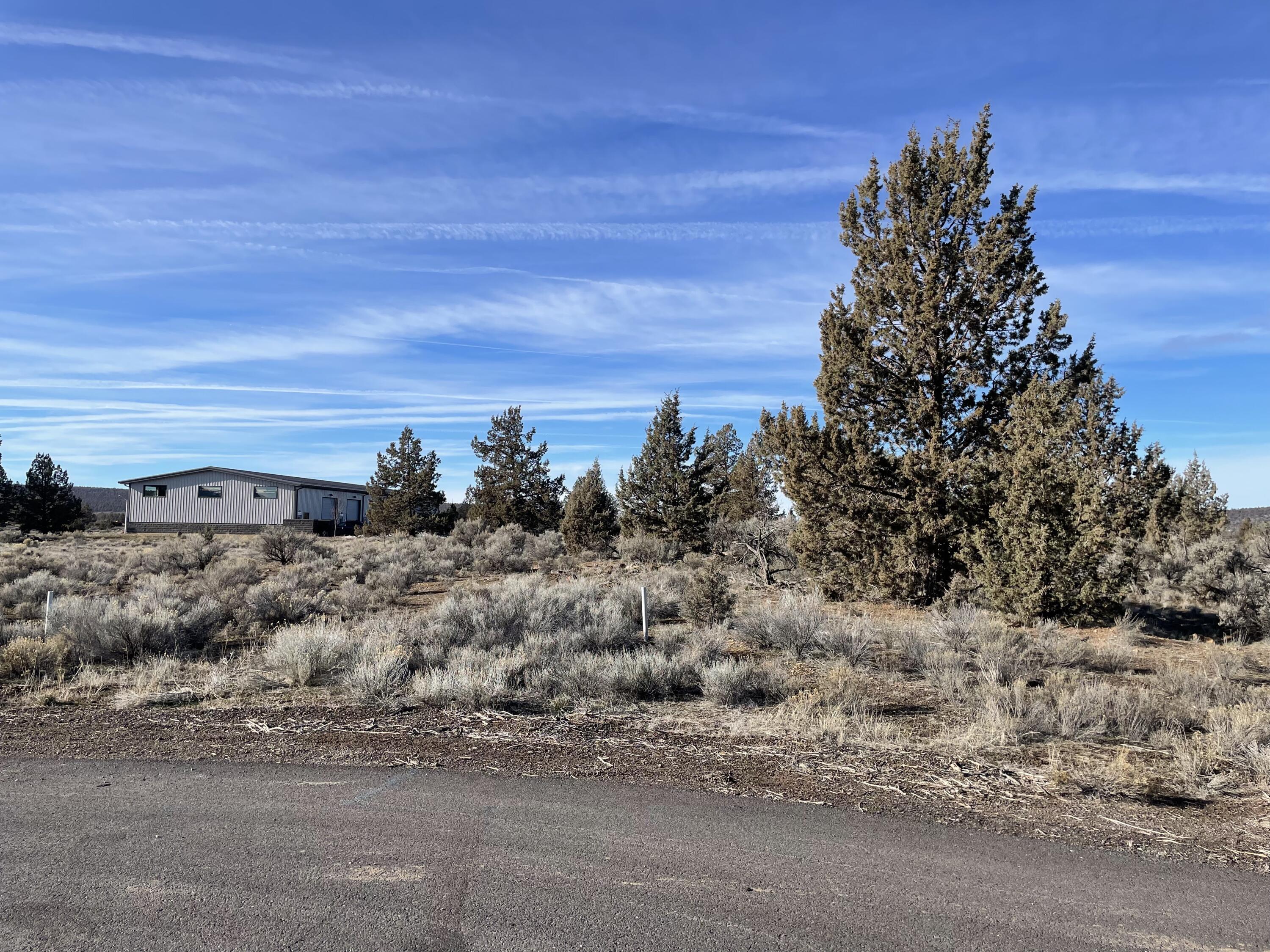 Tom McCall Bus/Ind. - Commercial Sale