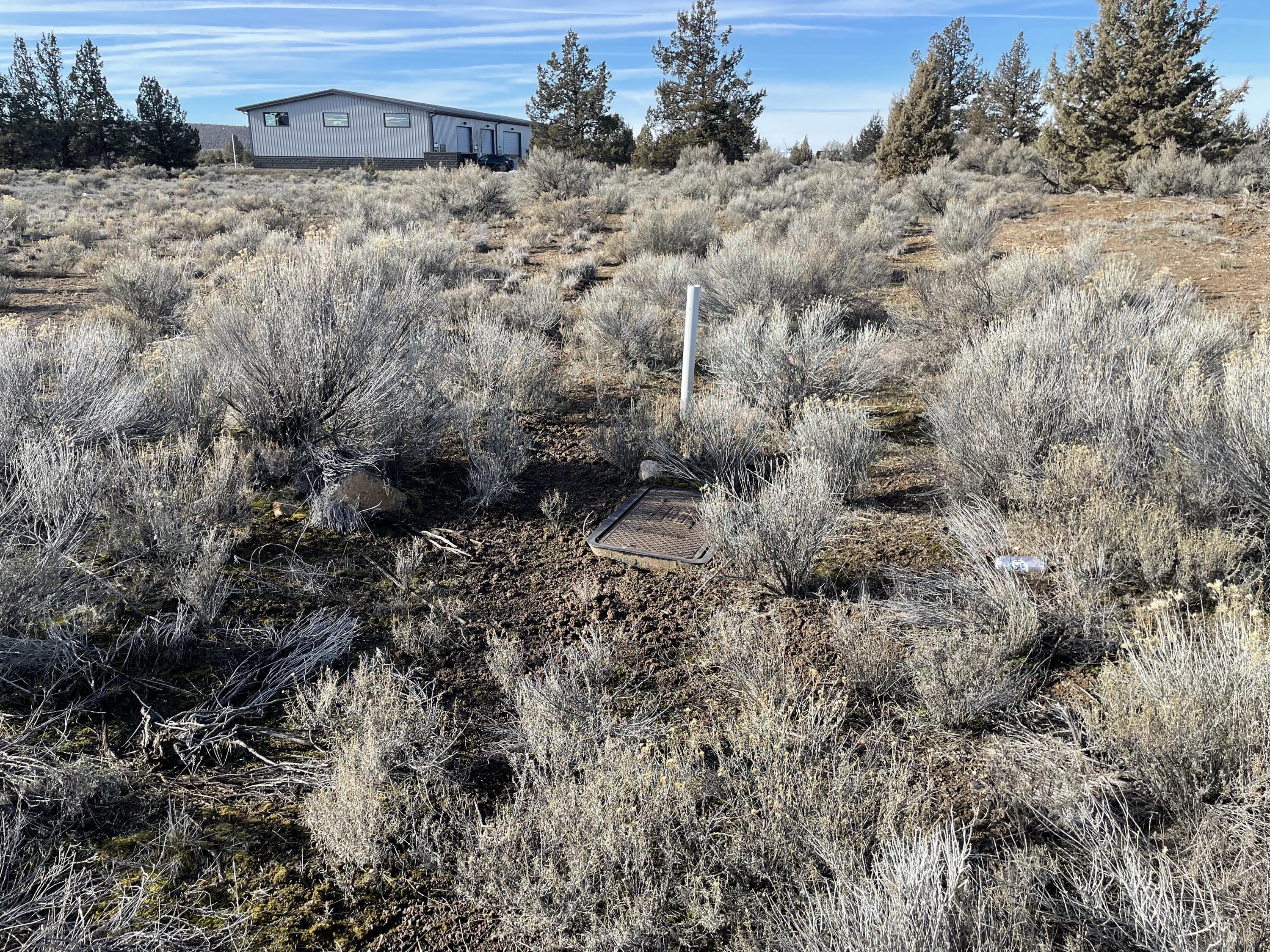 Tom McCall Bus/Ind. - Commercial Sale