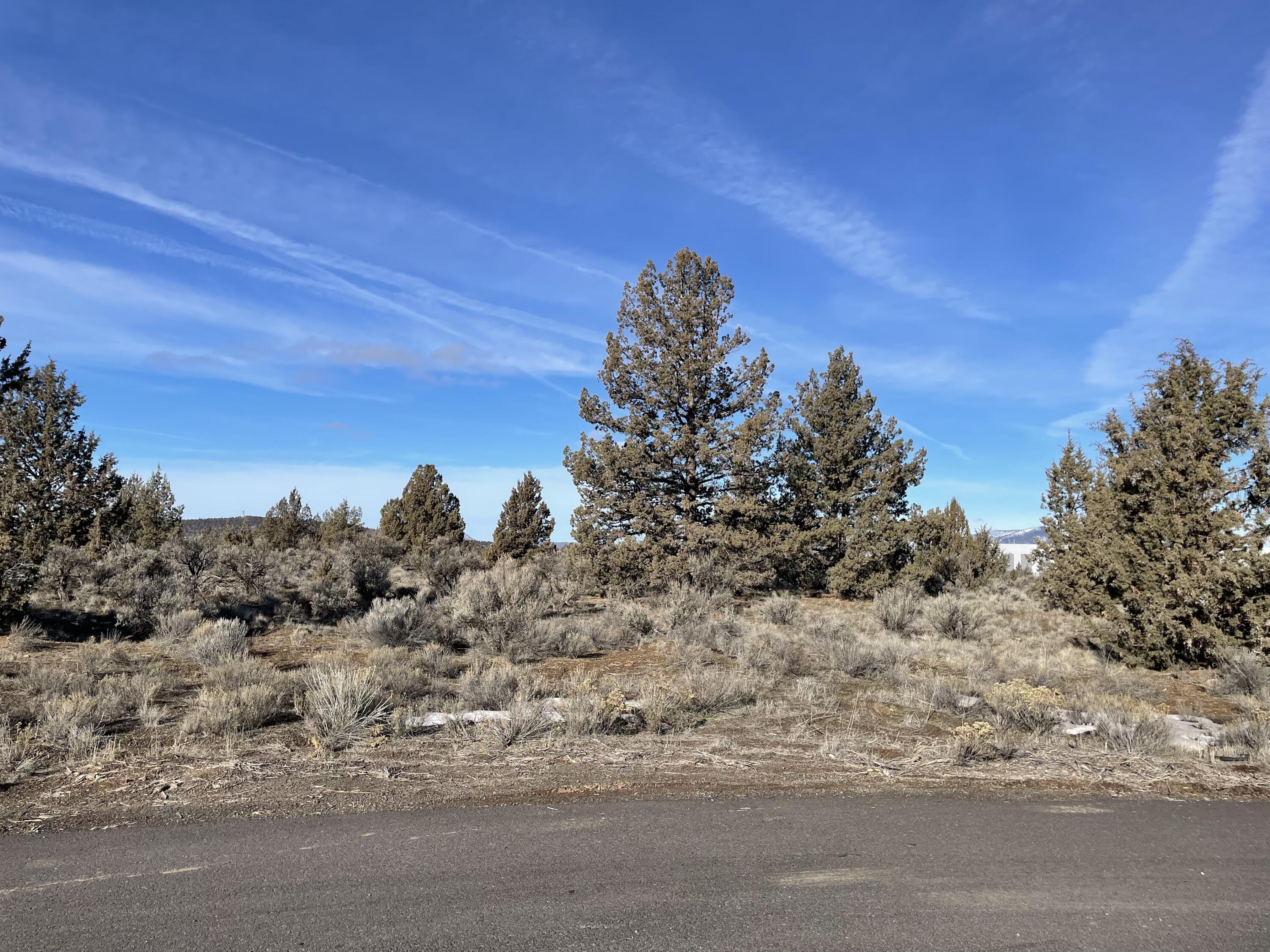 Tom McCall Bus/Ind. - Commercial Sale