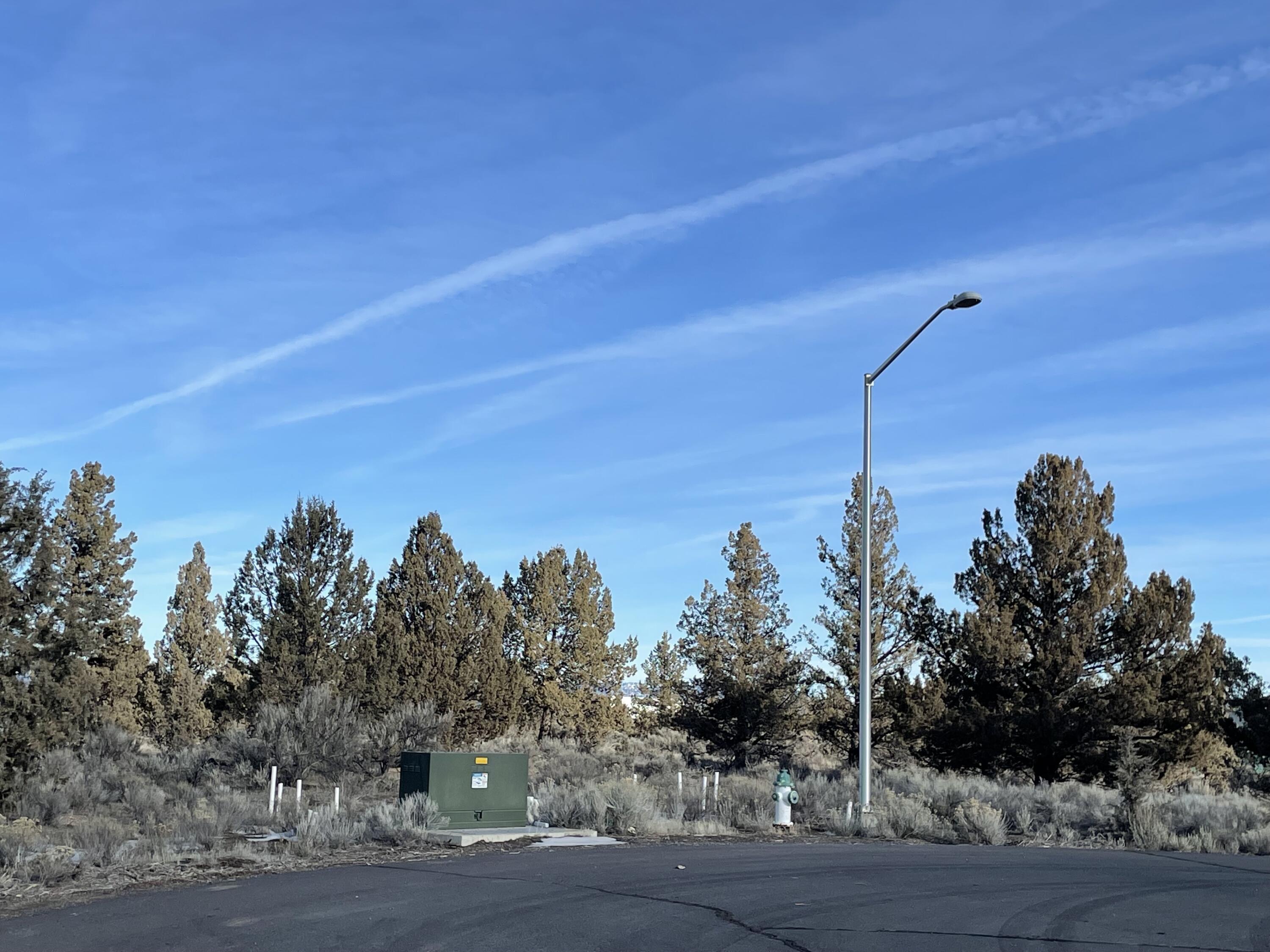 Tom McCall Bus/Ind. - Commercial Sale