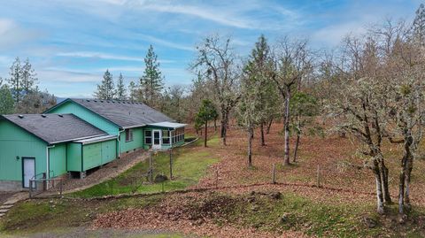 Tiny photo for 204 Shipley Terrace, Prospect, OR 97536 (MLS # 220212626)