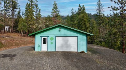 Tiny photo for 204 Shipley Terrace, Prospect, OR 97536 (MLS # 220212626)