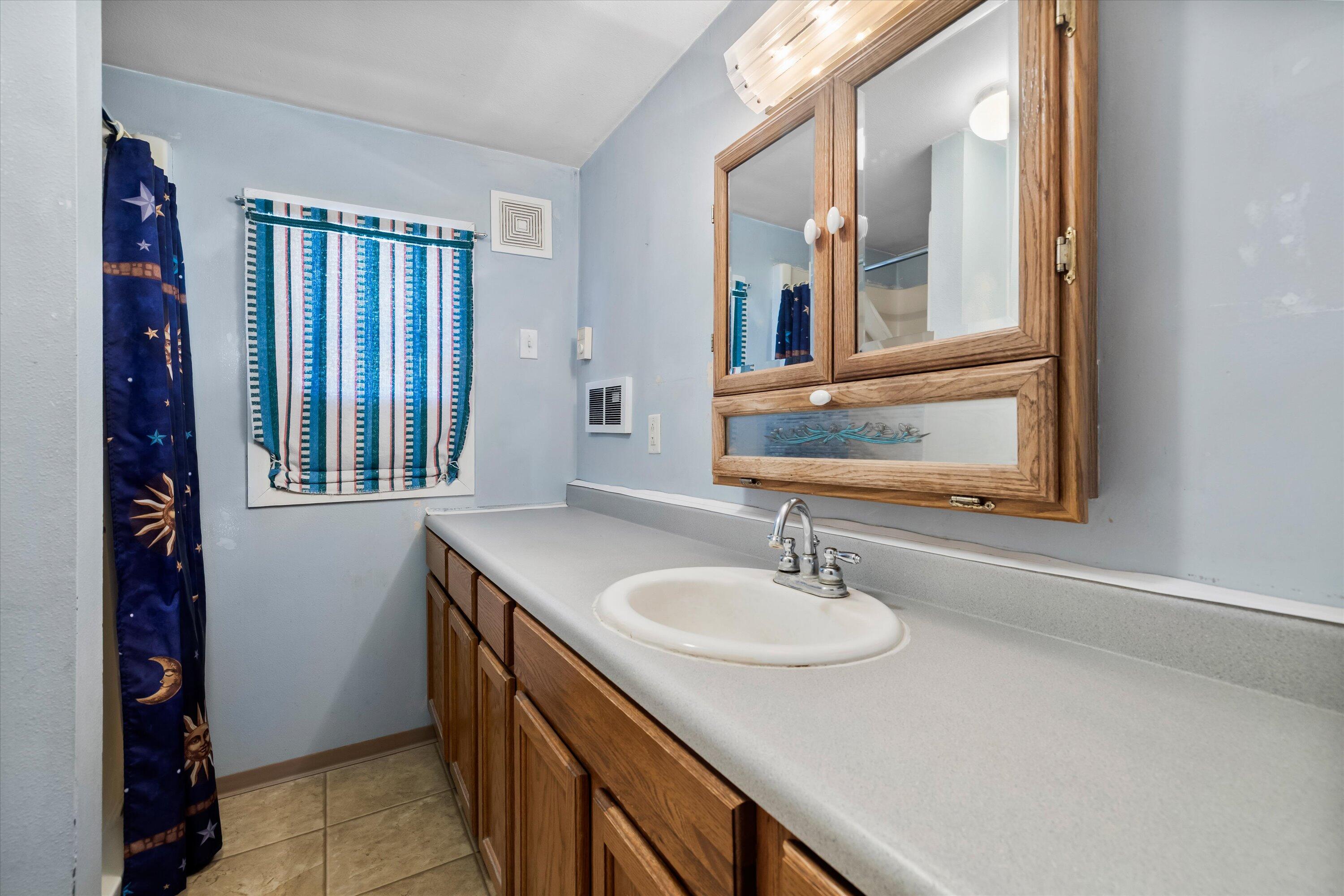 Oregon + Western - Residential