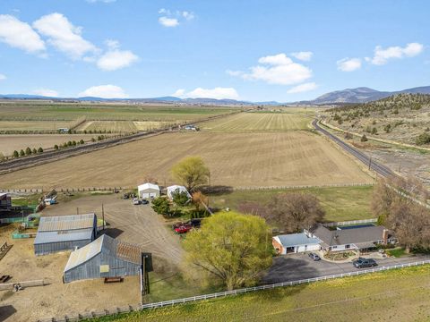 Tiny photo for 22994 Highway 50, Merrill, OR 97633 (MLS # 220216695)