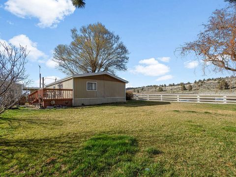 Tiny photo for 22994 Highway 50, Merrill, OR 97633 (MLS # 220216695)