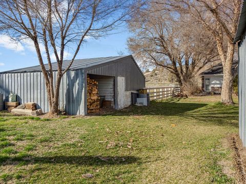 Tiny photo for 22994 Highway 50, Merrill, OR 97633 (MLS # 220216695)