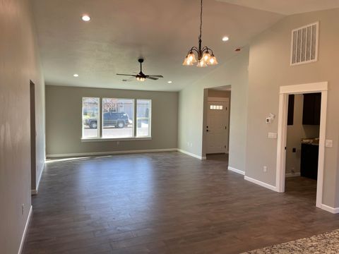 Tiny photo for 2963 Stonebrook Drive, Medford, OR 97504 (MLS # 220214946)