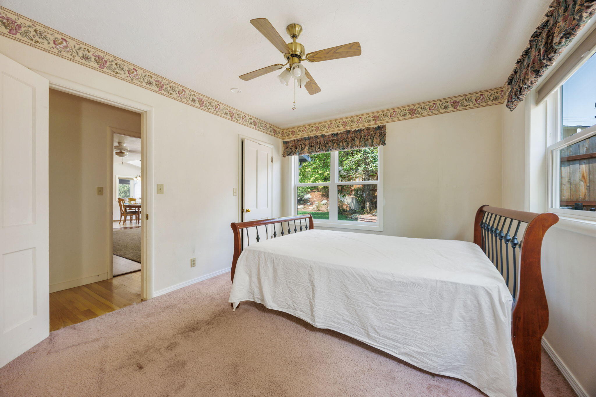 Rogue Valley Estates Subdivision - Residential