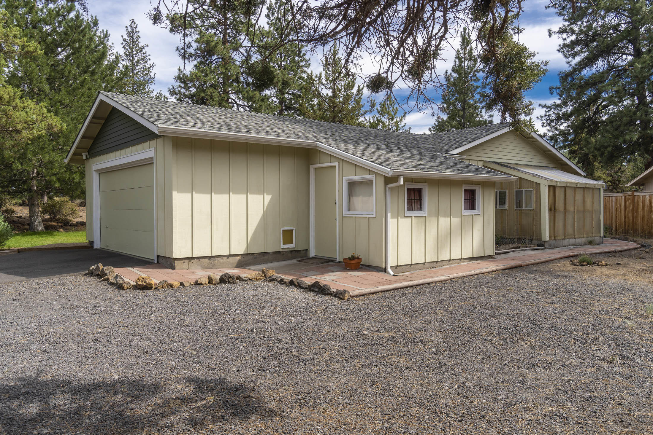 Pinebrook - Residential