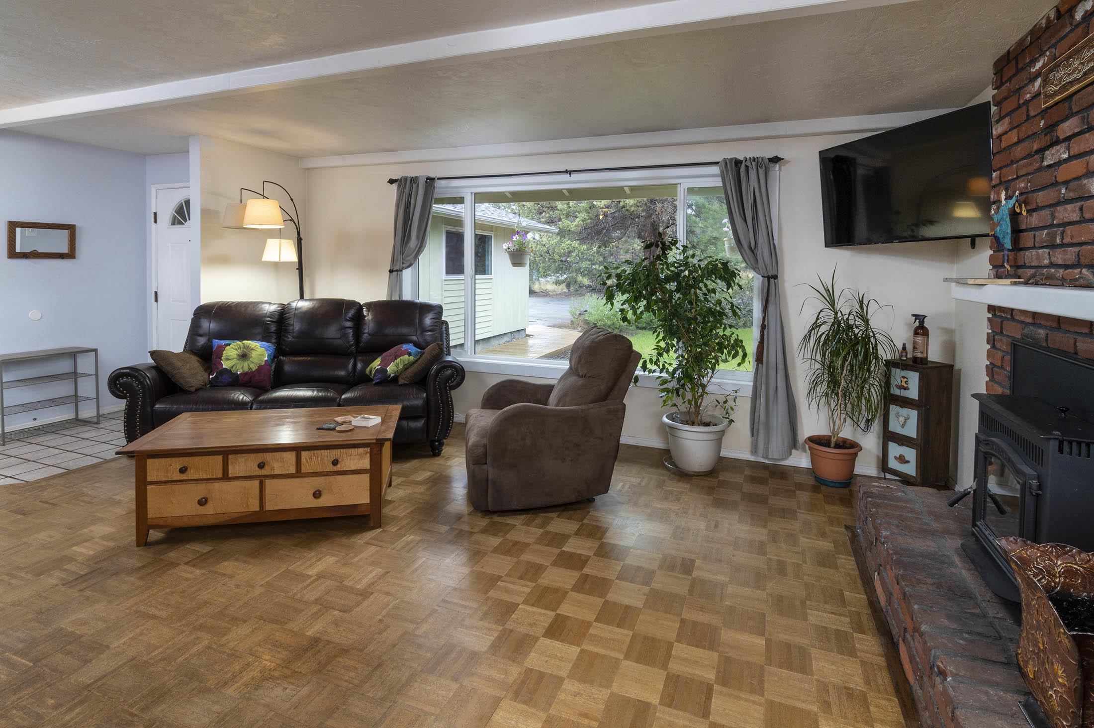 Pinebrook - Residential