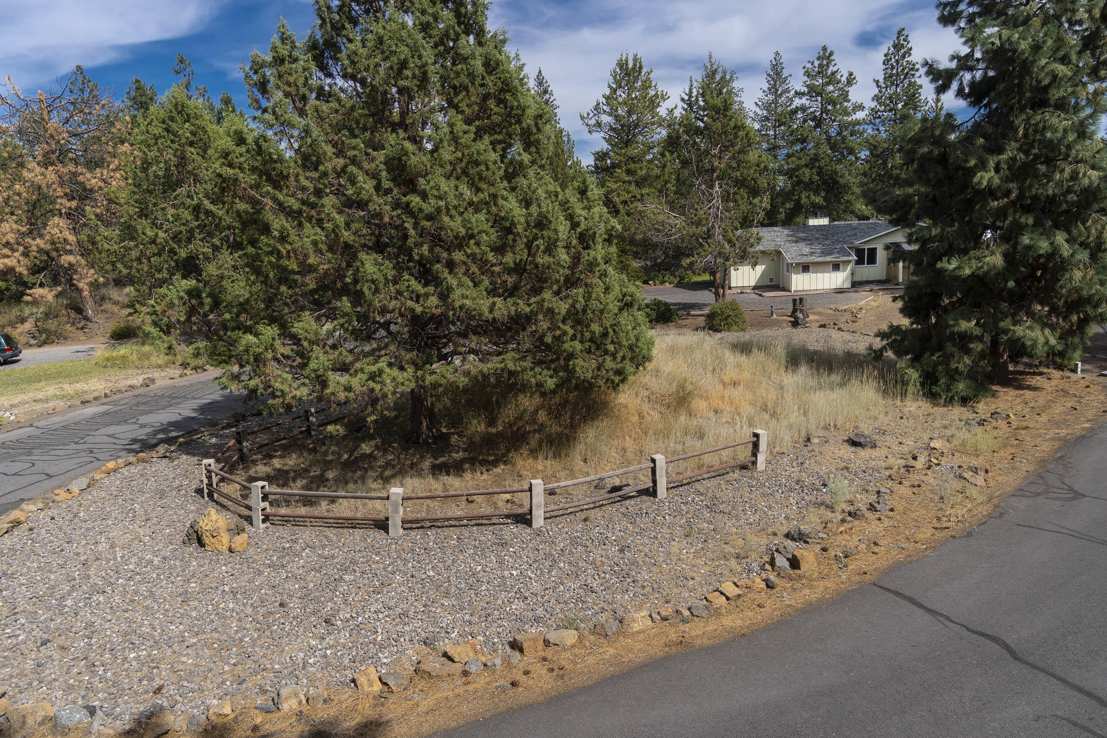 Pinebrook - Residential