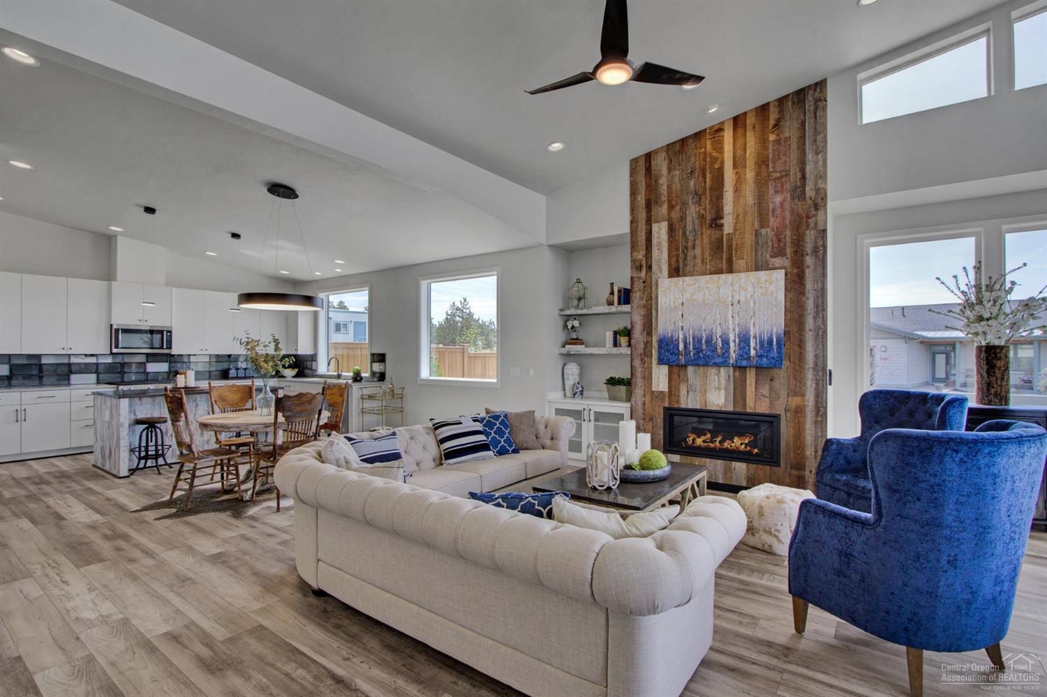 Forked Horn Butte - Residential