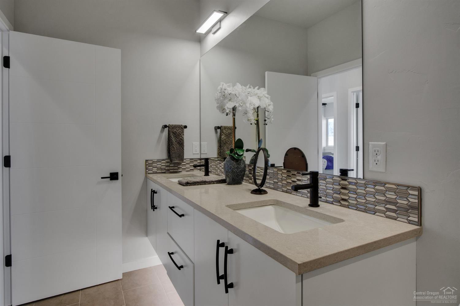 Forked Horn Butte - Residential