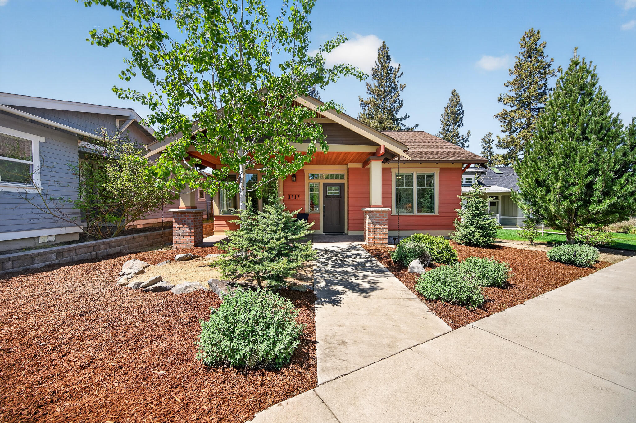 1517 NW Mt Washington Drive