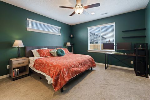 Tiny photo for 3350 NW 9th Lane, Redmond, OR 97756 (MLS # 220211563)