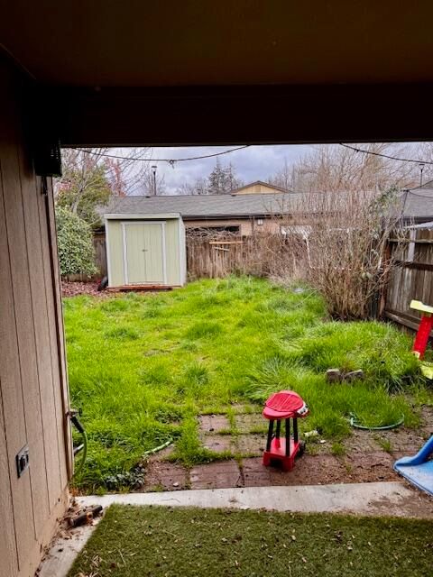 Tiny photo for 921 N Rose Street #A, Phoenix, OR 97535 (MLS # 220213113)
