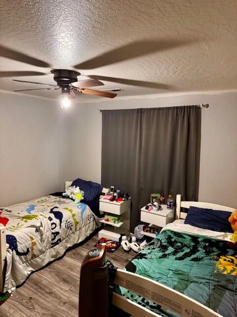 Tiny photo for 921 N Rose Street #A, Phoenix, OR 97535 (MLS # 220213113)