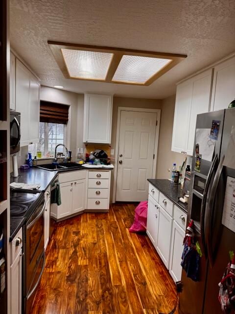 Tiny photo for 921 N Rose Street #A, Phoenix, OR 97535 (MLS # 220213113)