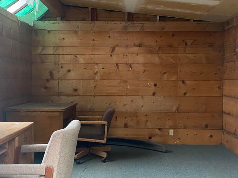 Tiny photo for 1826 Homedale Road, Klamath Falls, OR 97603 (MLS # 220211588)