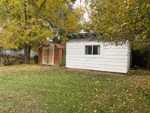 Tiny photo for 1826 Homedale Road, Klamath Falls, OR 97603 (MLS # 220211588)